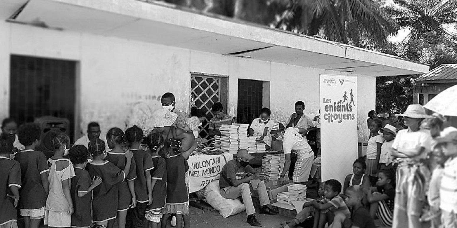 VOLONTARI NEL MONDO RTM – Testimonianze dal Progetto “Diritto di cittadinanza e comunità educante per i bambini di Manakara”, Madagascar
